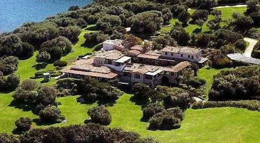 financialounge - rumors Sardegna Silvio Berlusconi Villa Certosa