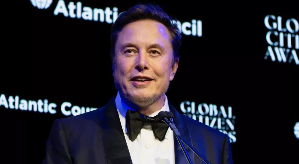 financialounge -  Elon Musk mercati Tesla