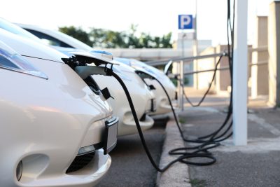 financialounge -  auto elettriche economia ESG green economy transizione energetica