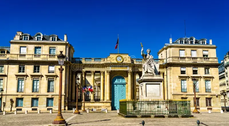 financialounge - BCE crisi politica francese francia inflazione PGIM Fixed Income