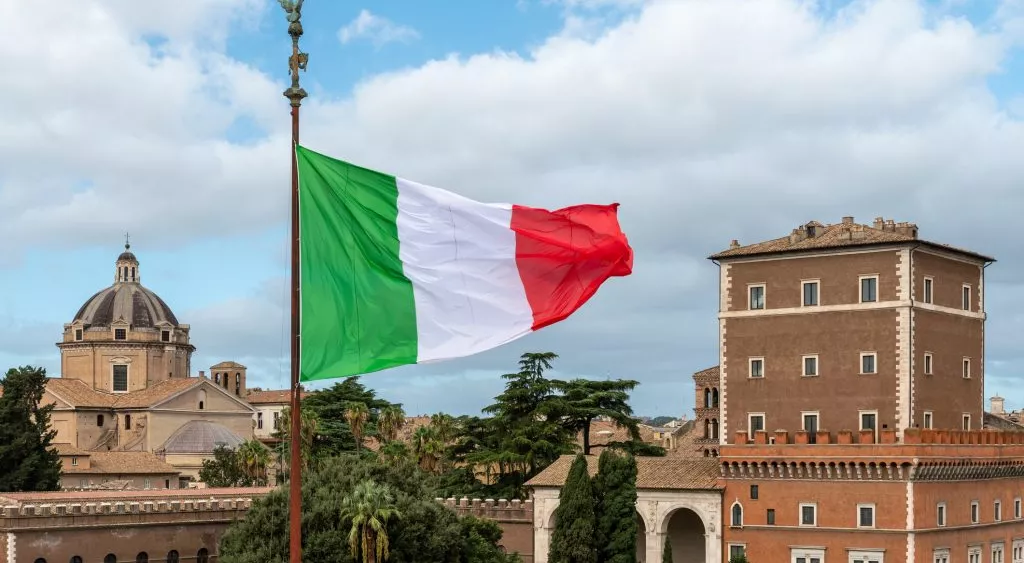 financialounge -  economia fitch rating italia