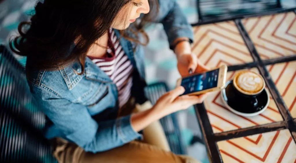 financialounge - azioni ETF mercato dei capitali Revolut settore immobiliare