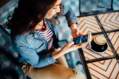 financialounge -  azioni ETF mercato dei capitali Revolut settore immobiliare