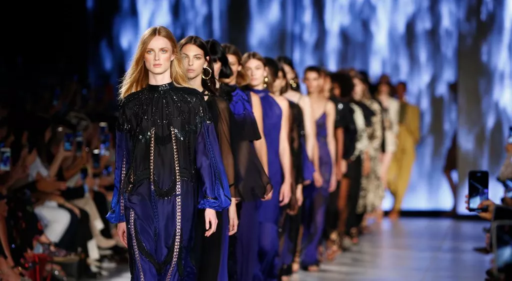 financialounge -  Aeffe Alberta Ferretti crisi del lusso moda Pollini