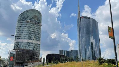 financialounge -  Bancassurance rumors Unicredit Unipol