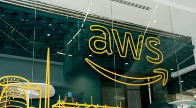 financialounge -  Amazon economia OpenAI