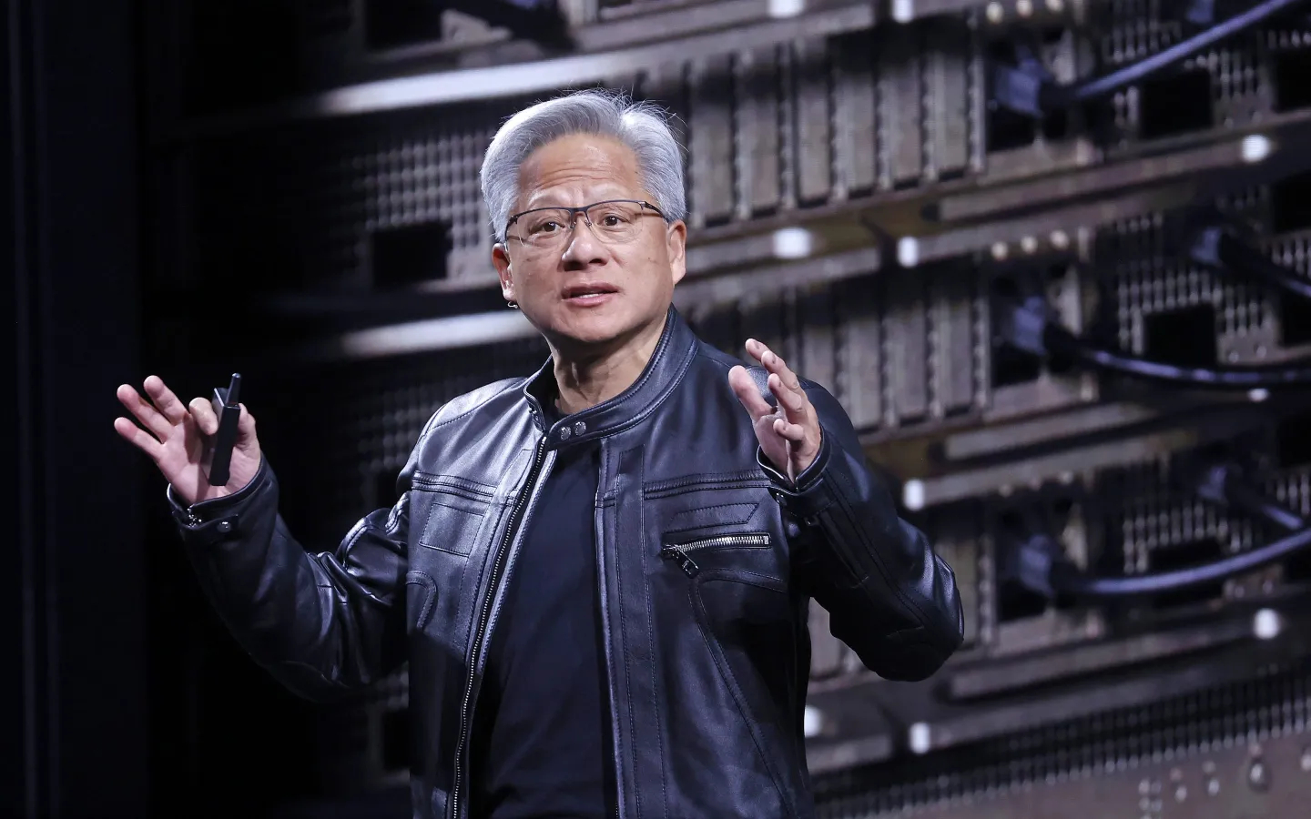 financialounge -  intelligenza artificiale Jensen Huang Nvidia sunday view