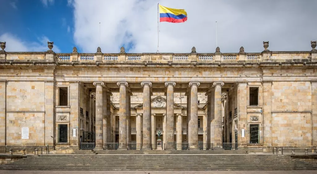 financialounge -  Banca Europea per gli investimenti colombia DPAM Fiananza